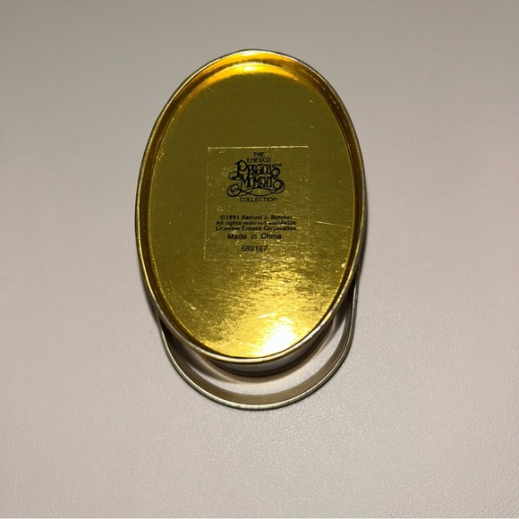 Precious Moments Easter Bunny Tin Vintage - Picture 2 of 4